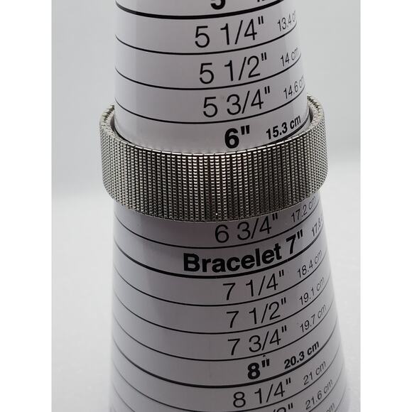 ESPRIT multi language Babylon Babel 6 o'clock day date Silver Stretch Band Watch - Picture 12 of 12